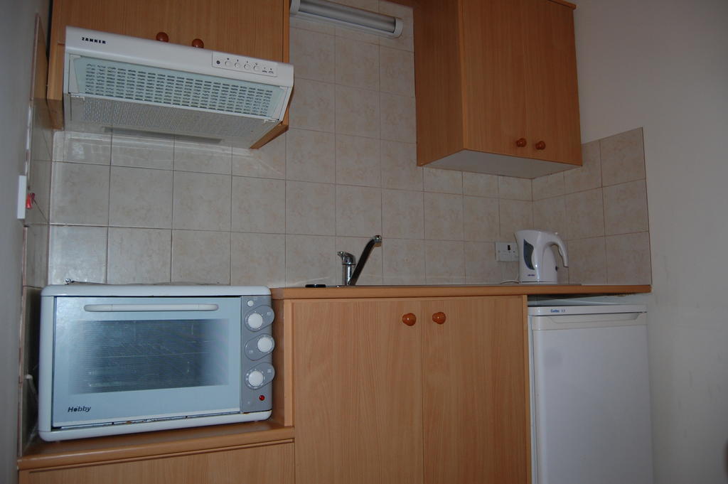Nicos & Olympia Apartments Polis Room photo
